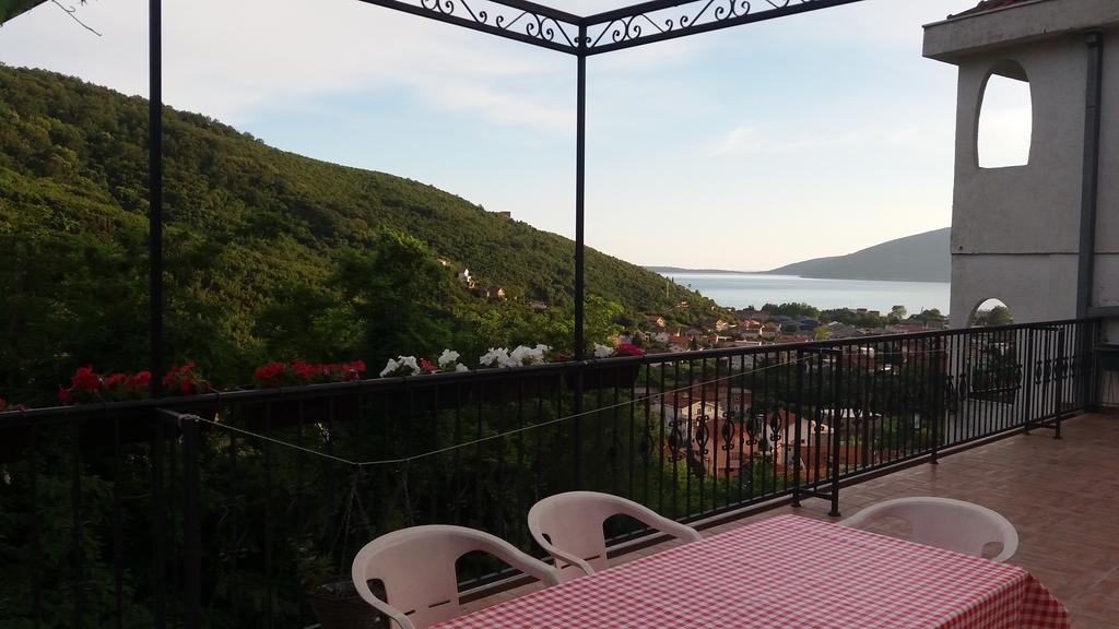 Guest House Cvoro Herceg Novi Extérieur photo